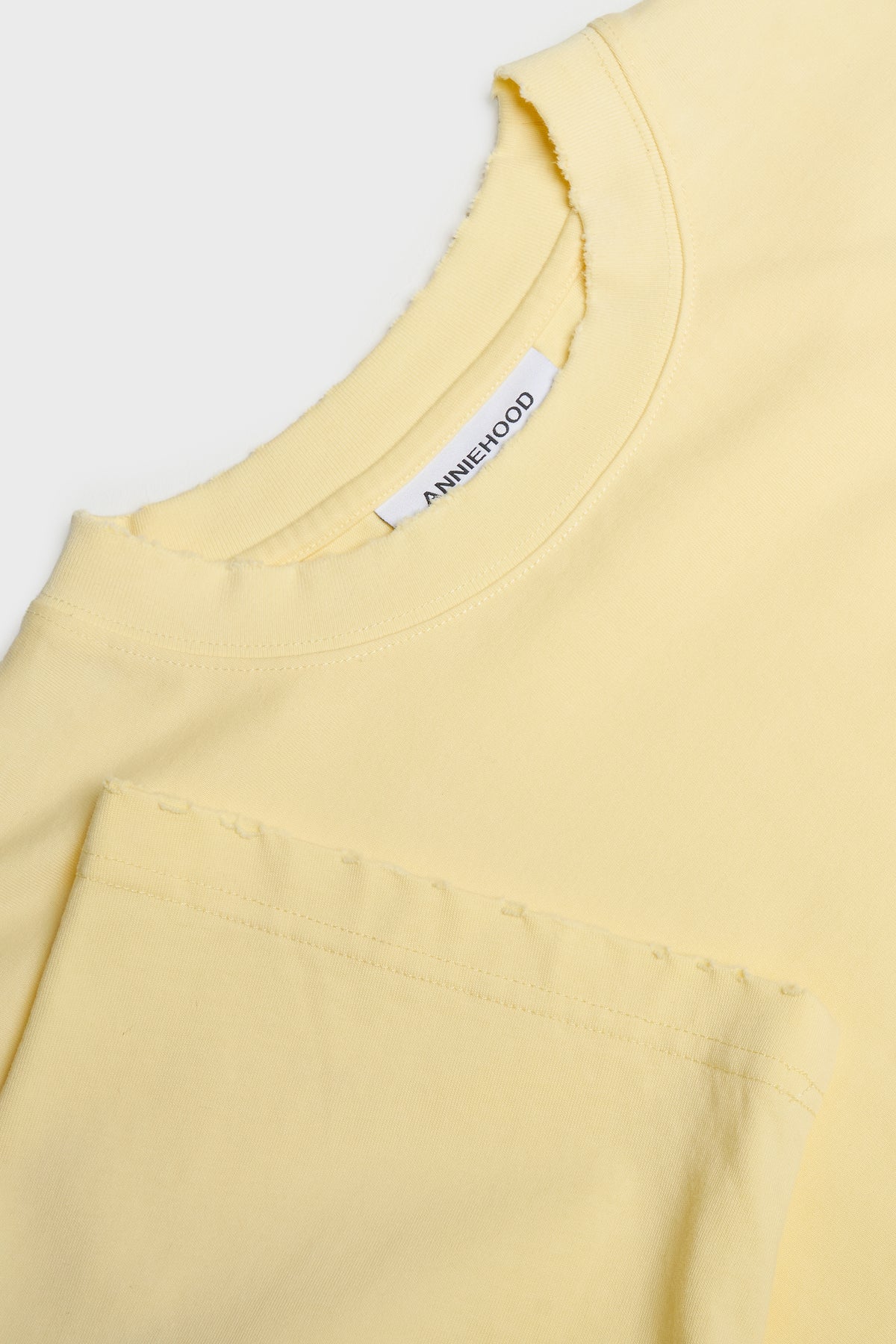 SHIELD TSHIRT - YELLOW