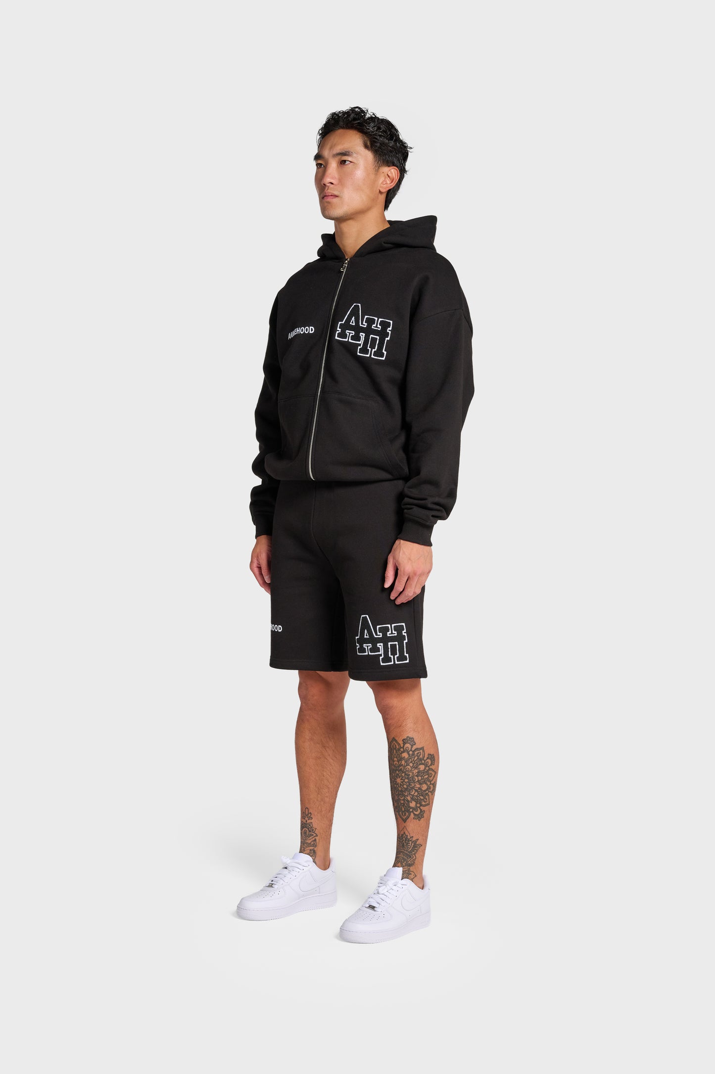 COLLEGE ZIP - BLACK