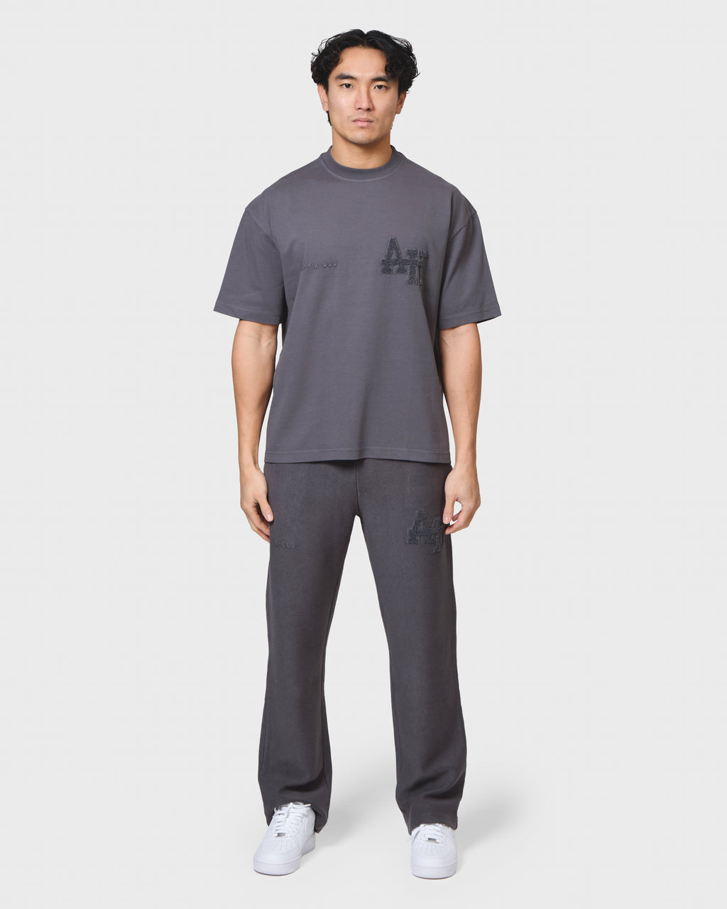 COLLEGE TSHIRT - WASHED BLACK