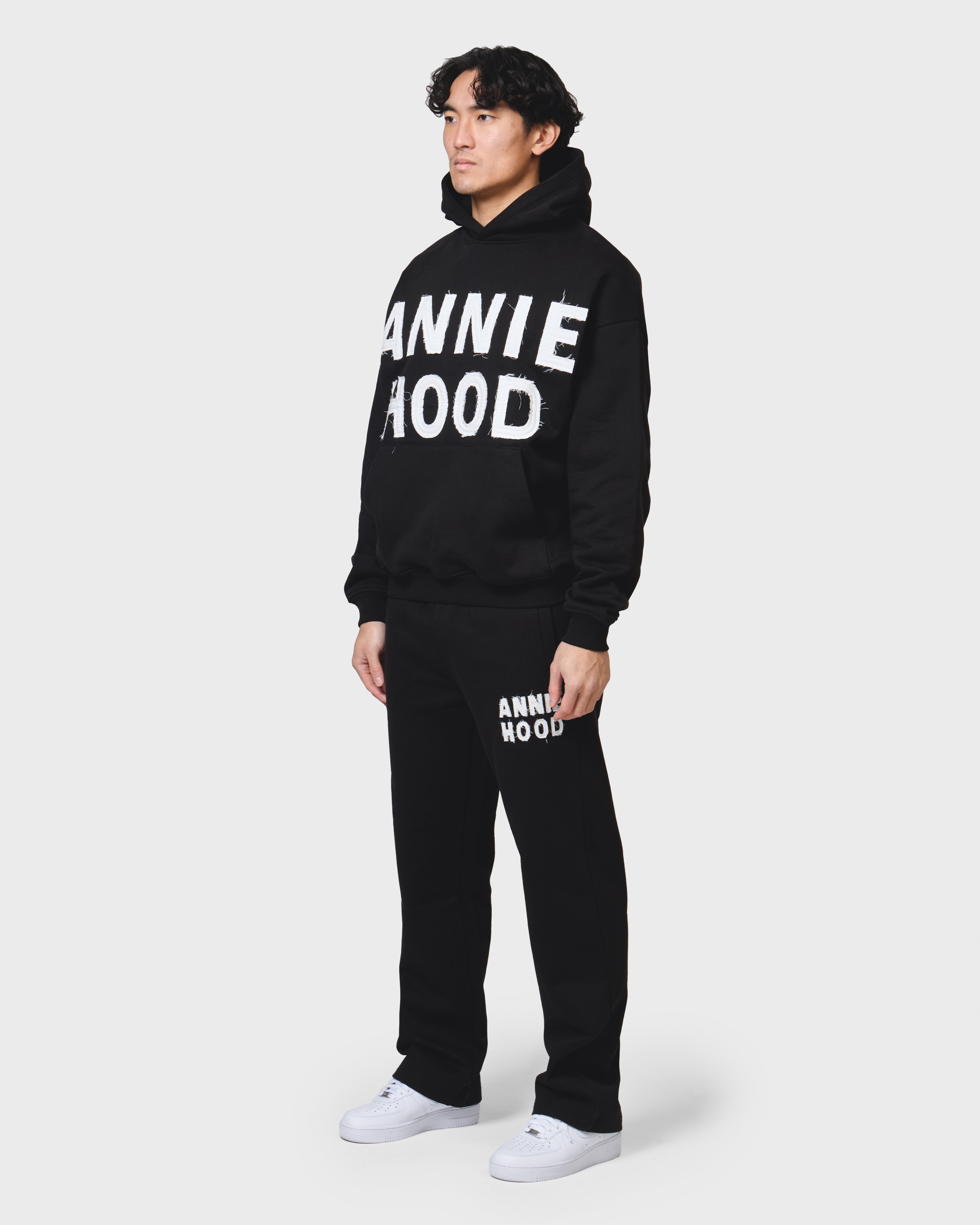 APPLIQUE HOODY - BLACK