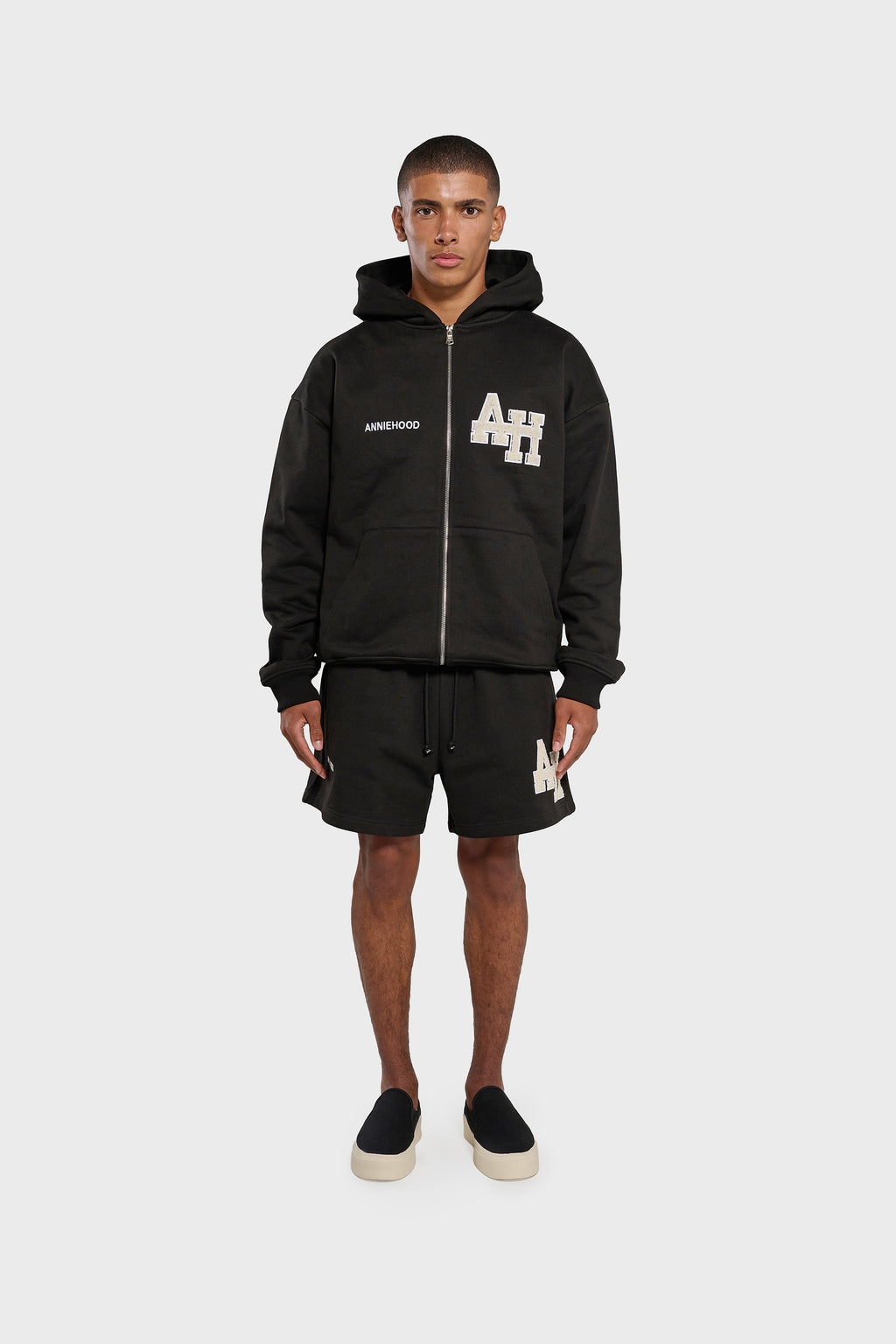 COLLEGE ZIP - BLACK