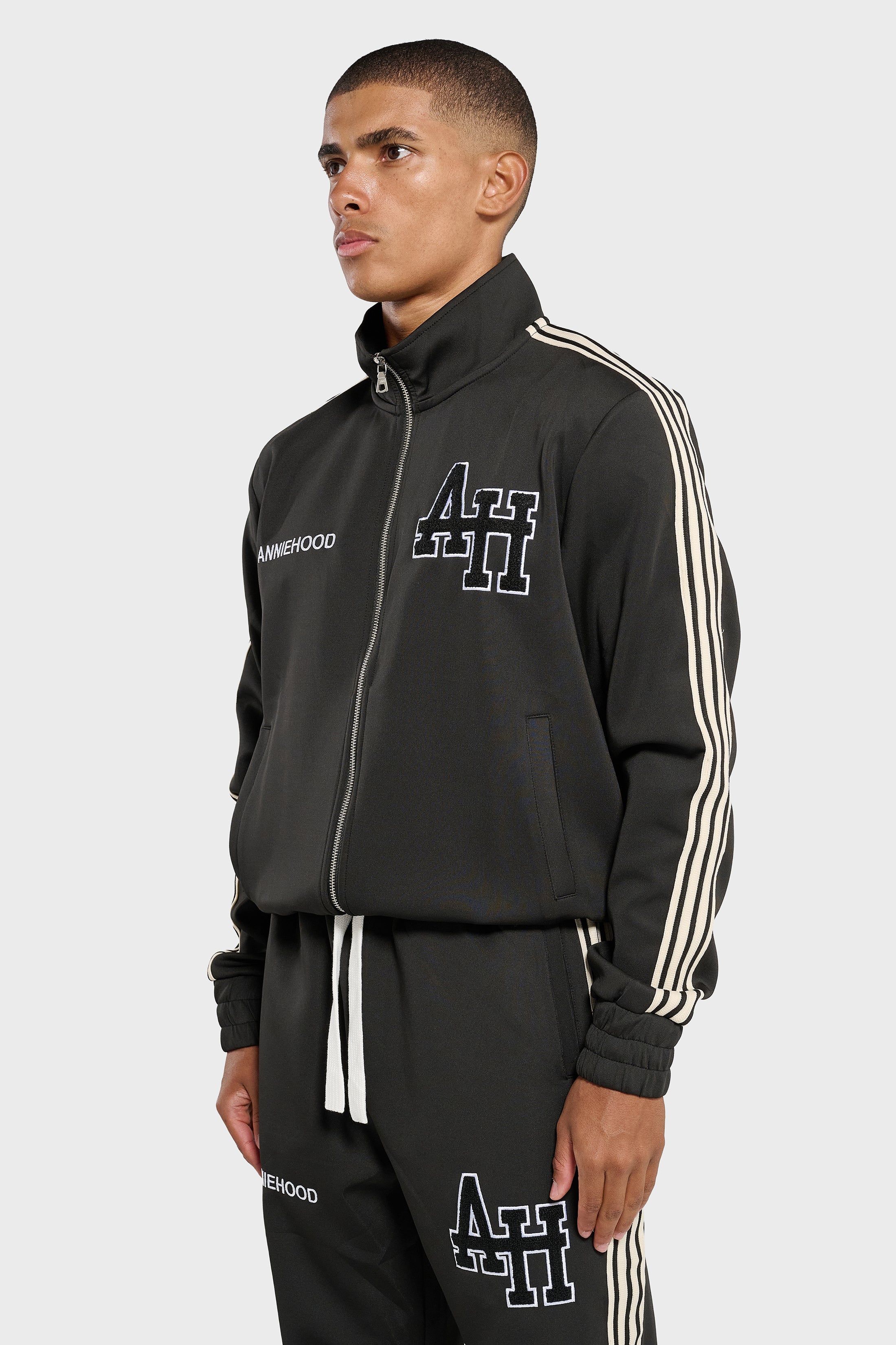 COLLEGE TRACKJACKET