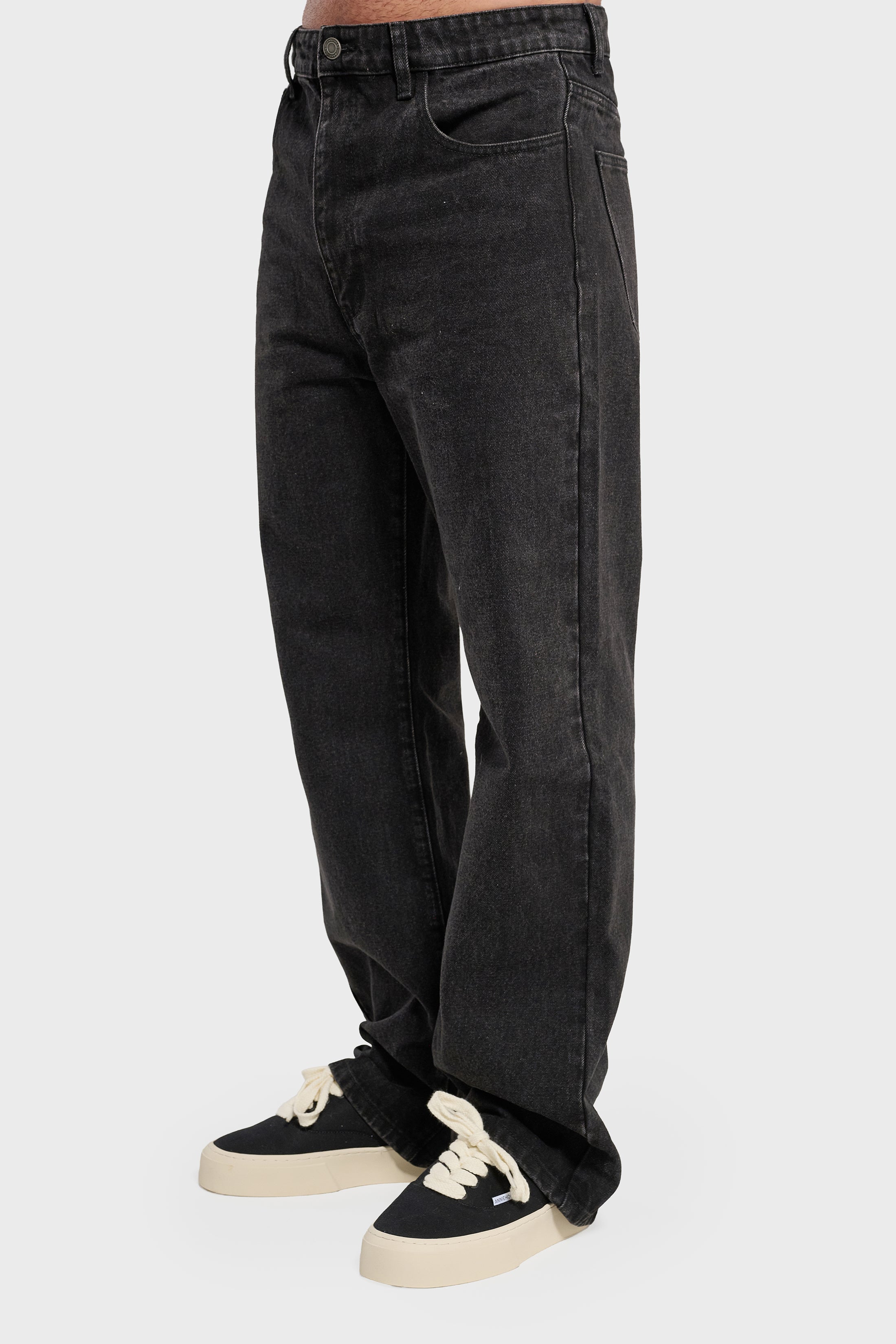 JEANS - WASHED BLACK