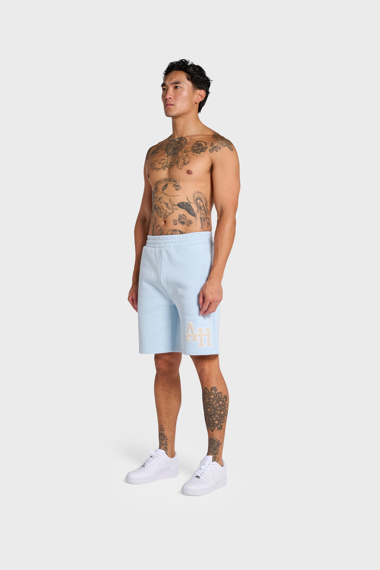 COLLEGE SHORTS - BABY BLUE
