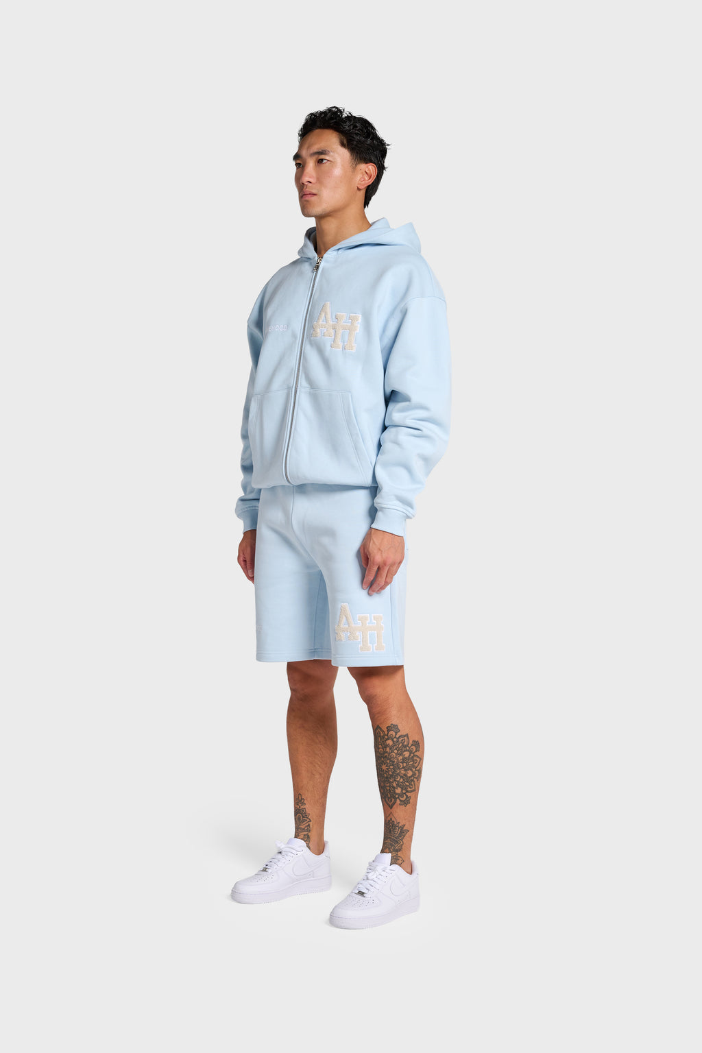 COLLEGE ZIP - BABY BLUE