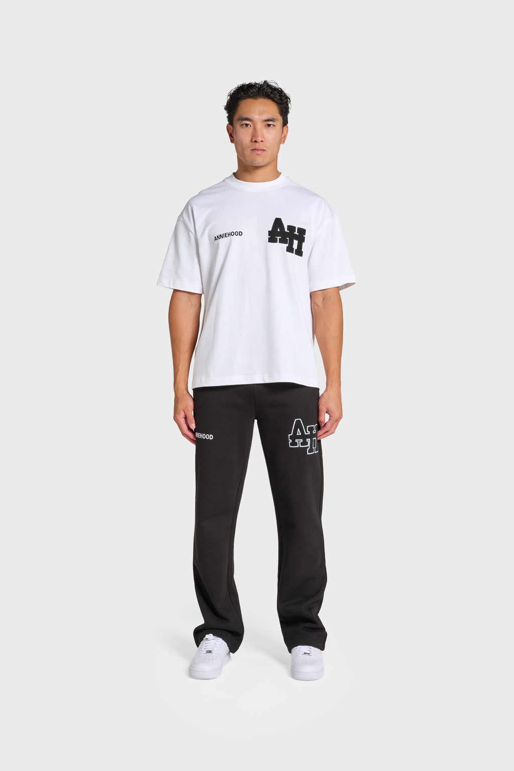 COLLEGE TSHIRT - WHITE