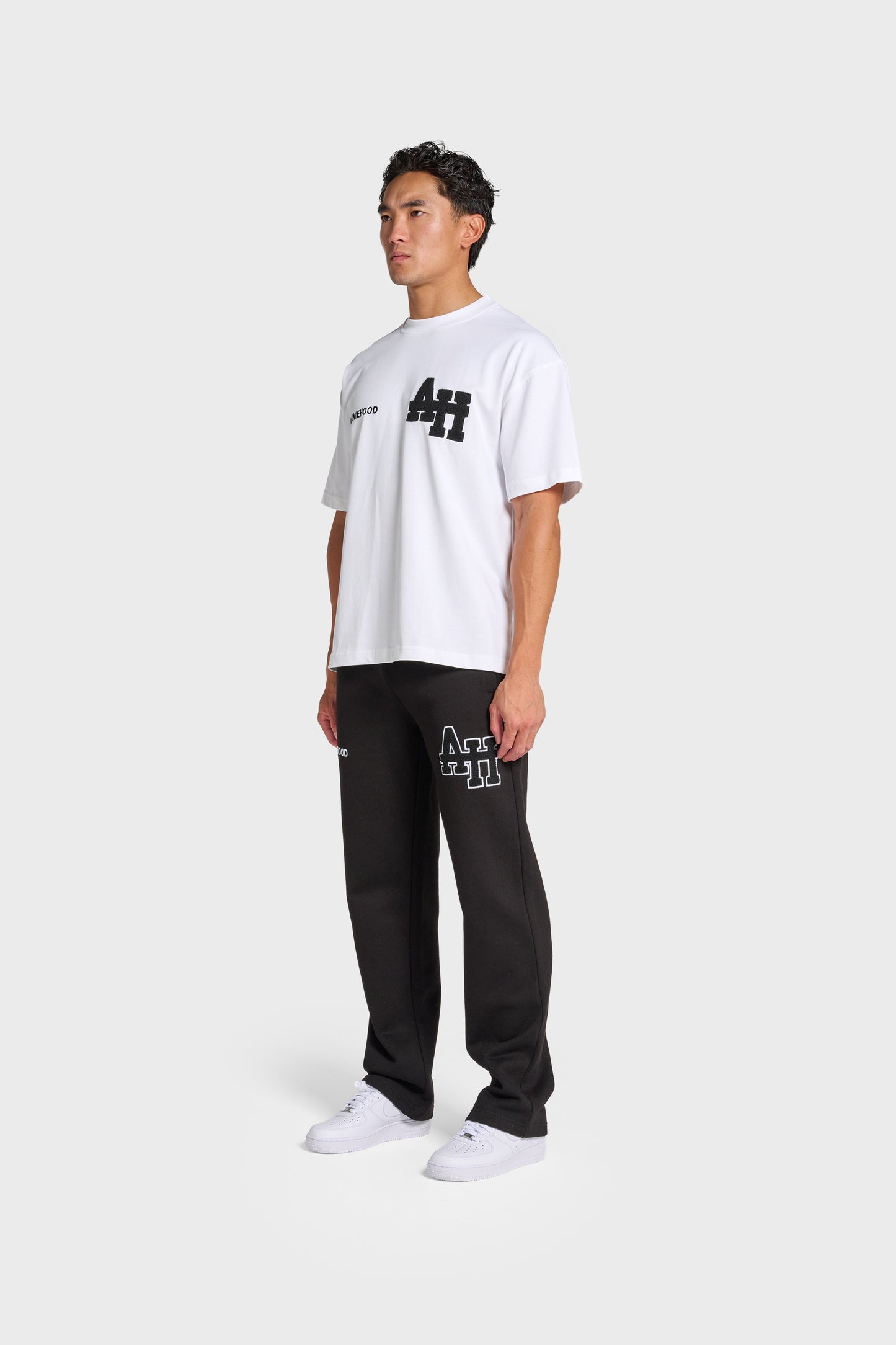 COLLEGE TSHIRT - WHITE