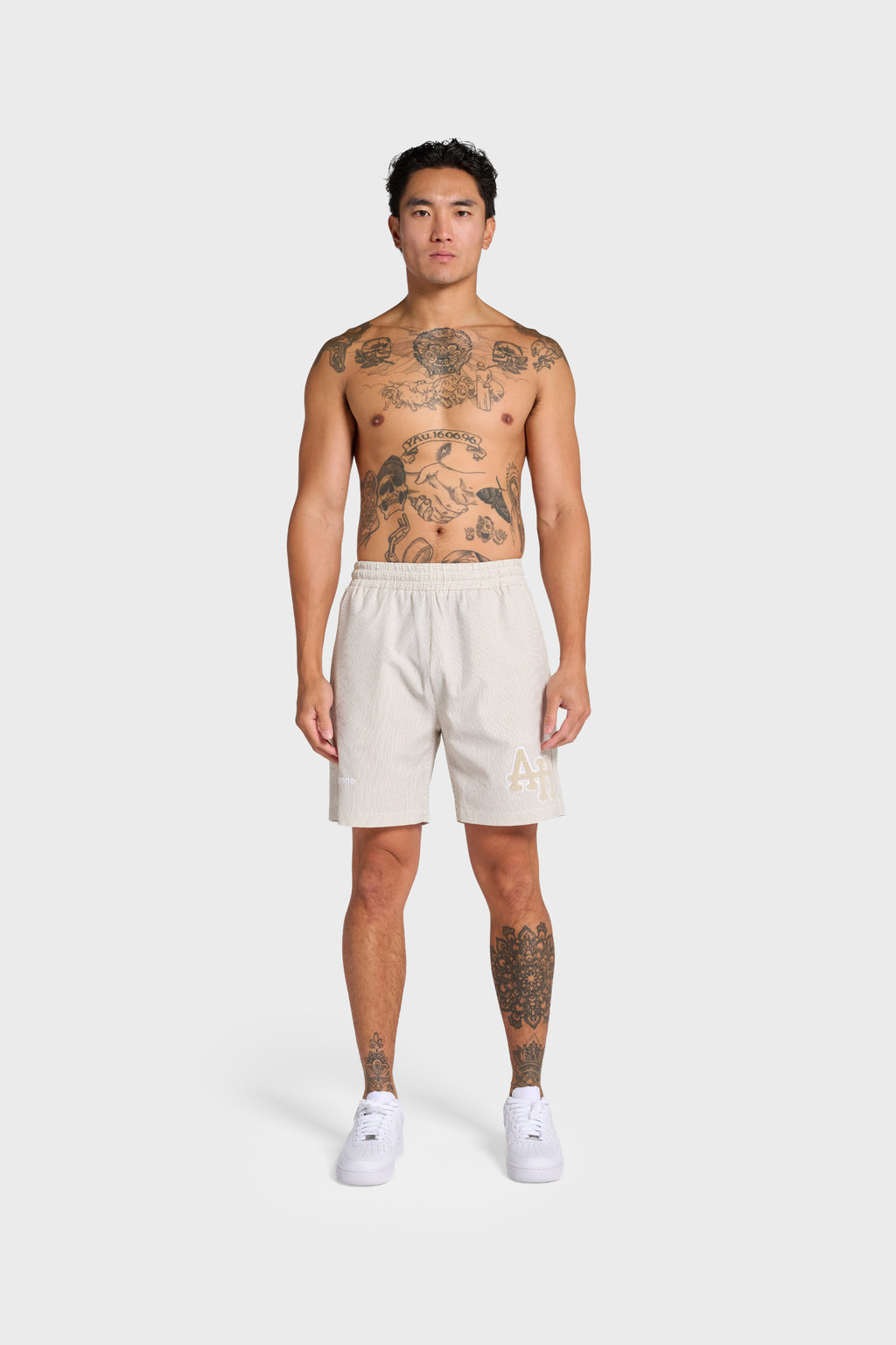 SEERSUCKER SHORTS - BEIGE